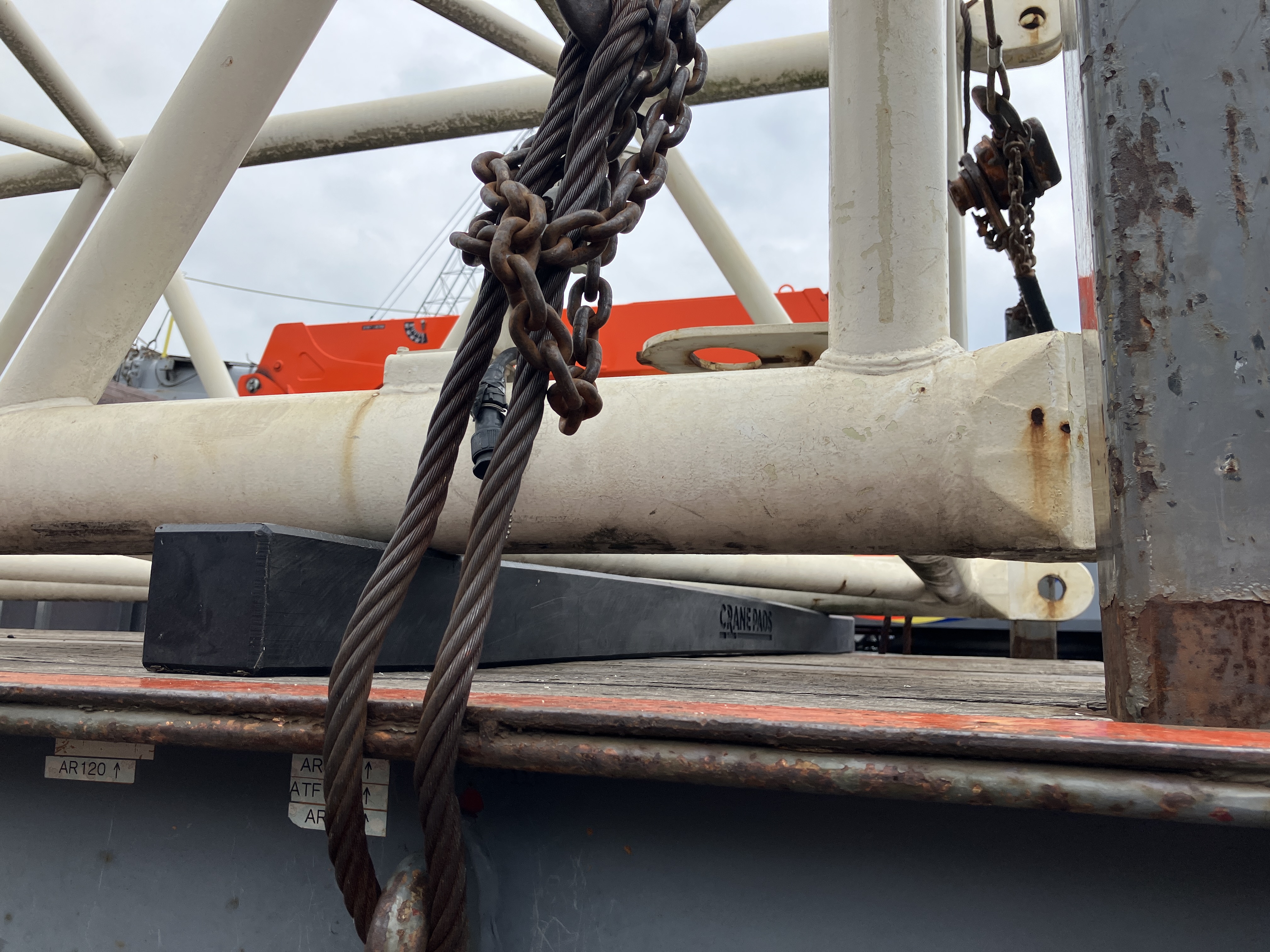 バタ角を使用した玉掛け作業の準備